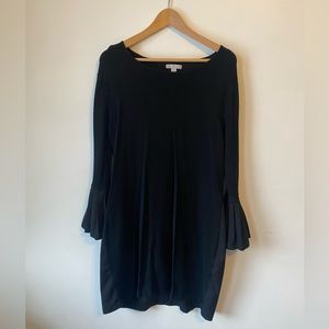 New York and Company black bell sleeve dress long sleeve large